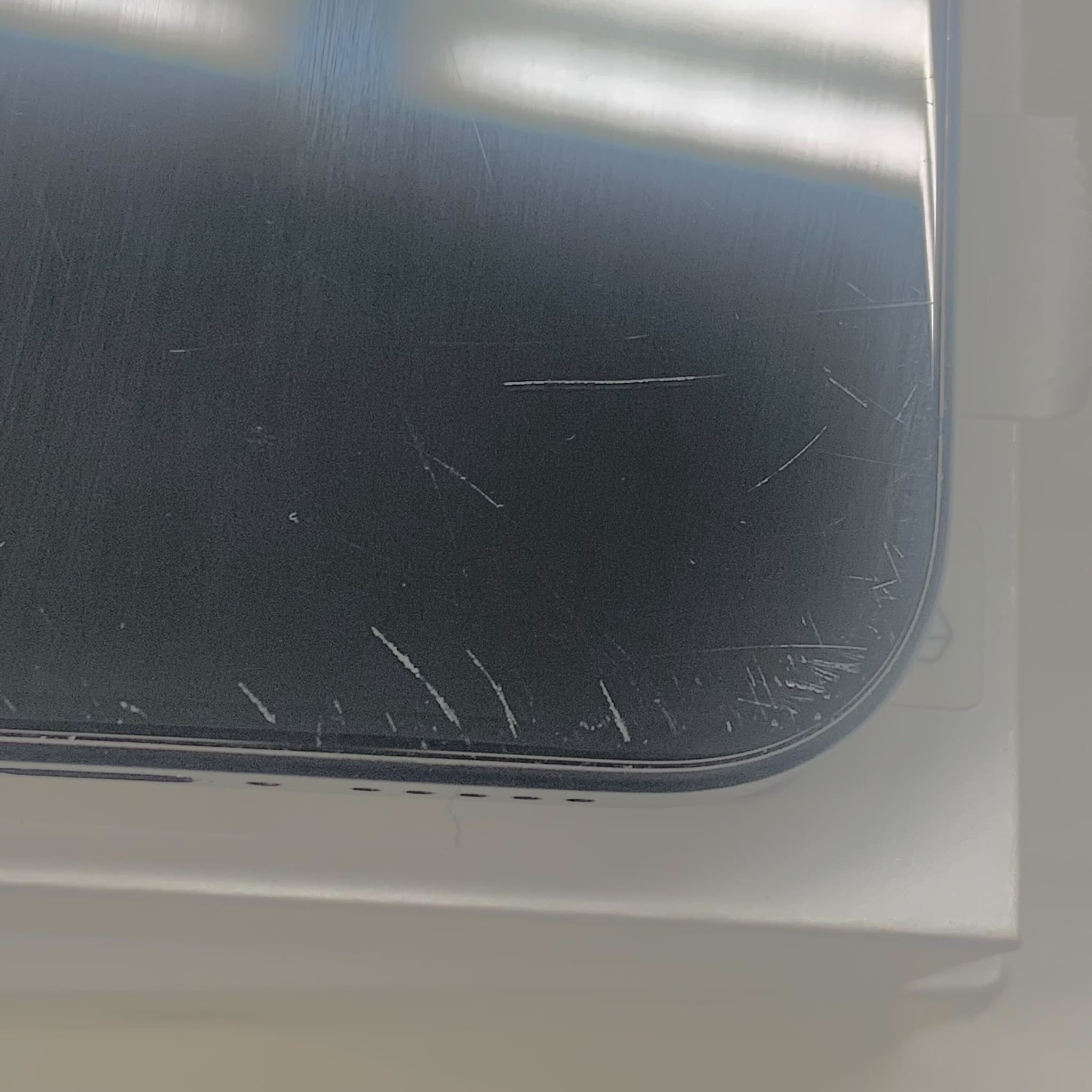 iPhone 15 Pro 画面割れ 買取価格50,000円 実物写真2